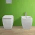 WC filomuro singolo linea Metropolitan con Copriwater avvolgente bianco