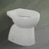 Wc tradizionale a pavimento in ceramica bianco lucido con brida  Flora