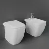 Copriwc originale per wc filomuro Rak Caroline modello avvolgente