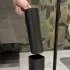Dettaglio 3 Piantana porta rotolo e scopino da appoggio in acciaio nero opaco Fusion