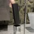 Dettaglio 3 Piantana porta rotolo e porta scopino da appoggio in acciaio cromo Fusion