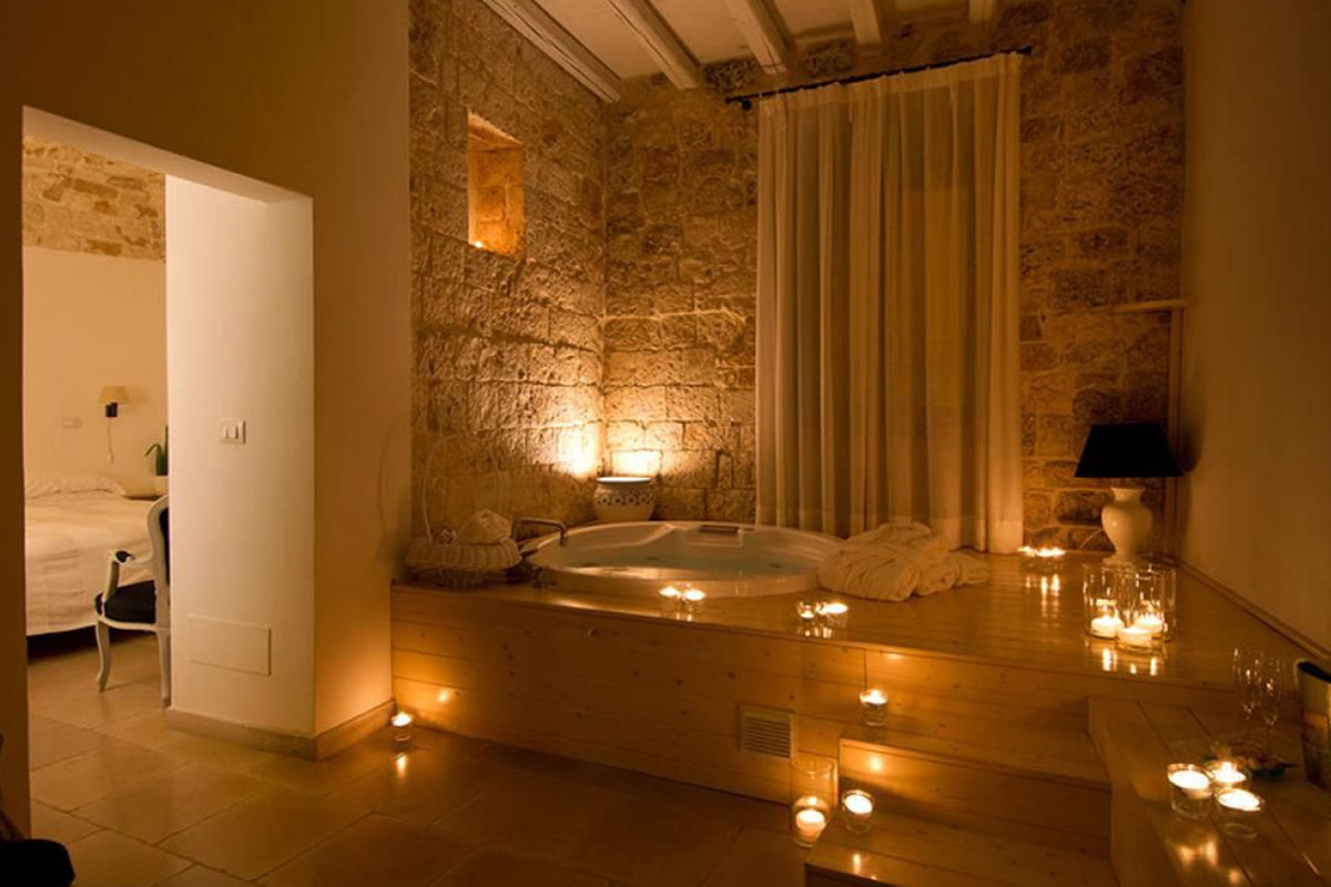 Bagno Romantico a San Valentino? 5 idee che puoi utilizzare